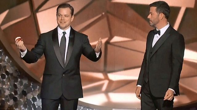 Jimmy Kimmel&nbsp;n'a pas remporté l'Emmy de la meilleure émission de variété. Heureusement,&nbsp;Matt Damon est là pour le consoler !
