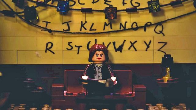 La chaîne YouTube bookshelfprodutions a publié une version de Stranger Things reconstituée avec des briques Lego et tournée en stop-motion...