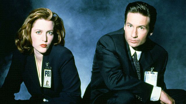 La vérité est ailleurs... mais les faux raccords sont là ! Michel &amp; Michel mènent l'enquête avec Mulder et Scully.