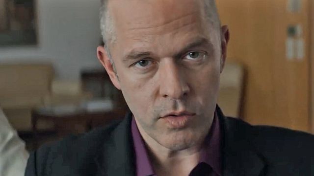 Adults in the Room Bande-annonce