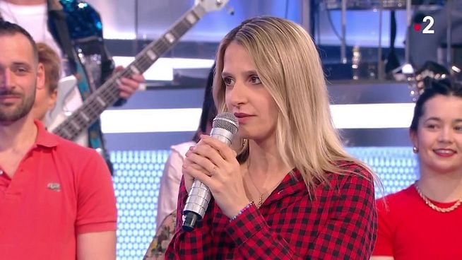N'oubliez pas les paroles : cette opération de chirurgie esthétique que Cindy  s'est offerte grâce à ses gains - TV ACTU by AlloCiné