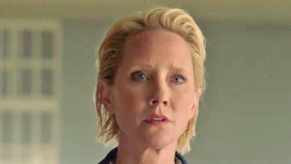 Aftermath - saison 1 Bande-annonce VF - Trailer Aftermath S01 - AlloCiné