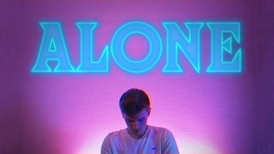Vidéo de Alone - Alone Film ou épisode complet VF - AlloCiné
