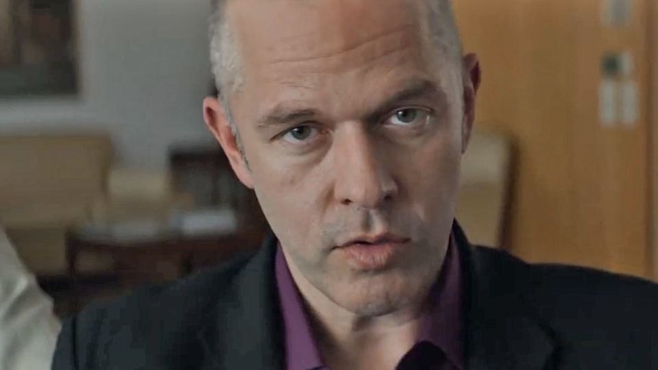 Adults In The Room Streaming Vostfr Trailer du film Adults in the Room - Adults in the Room Bande-annonce
