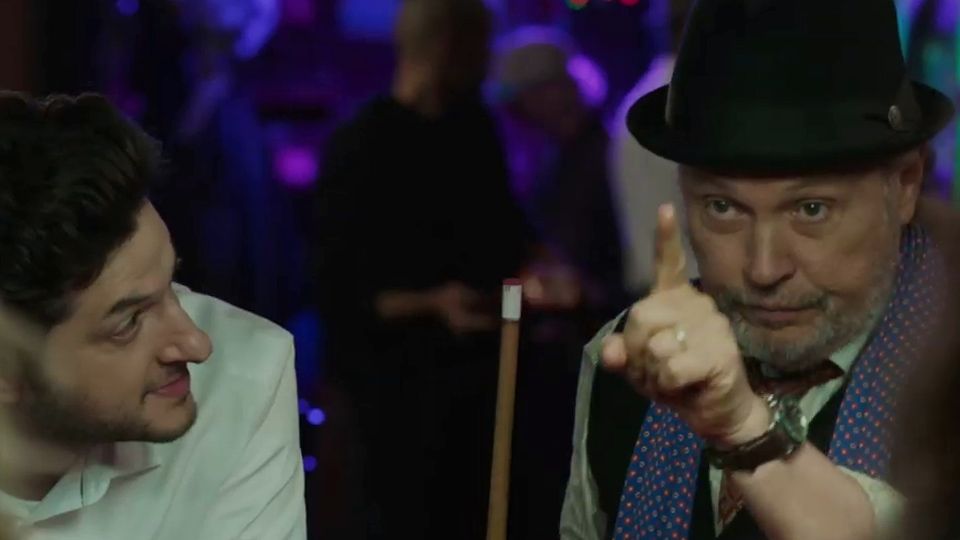 Trailer du film Standing Up, Falling Down Standing Up, Falling Down