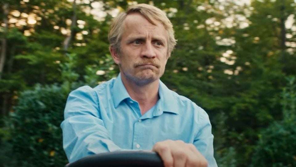 Trailer du film Ailleurs si j'y suis Ailleurs si j'y suis Bandeannonce VF AlloCiné Trailer du film Ailleurs si j'y suis Ailleurs si j'y suis Bandeannonce VF AlloCiné